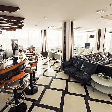 Alexander Hotel 3*