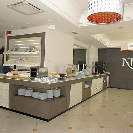 Hotel Alexander 3*