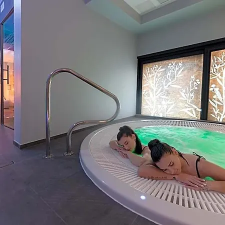 Hotel Alexander 3*