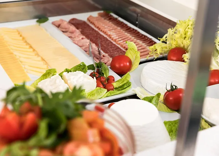 Alexander Отель Каттолика