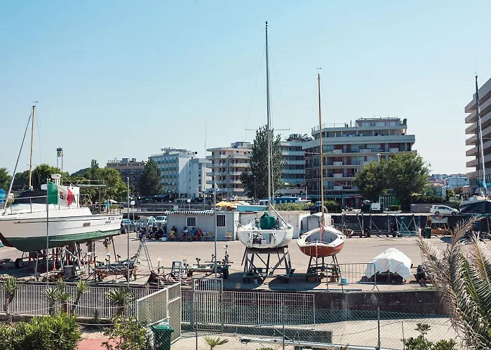 Alexander Каттолика